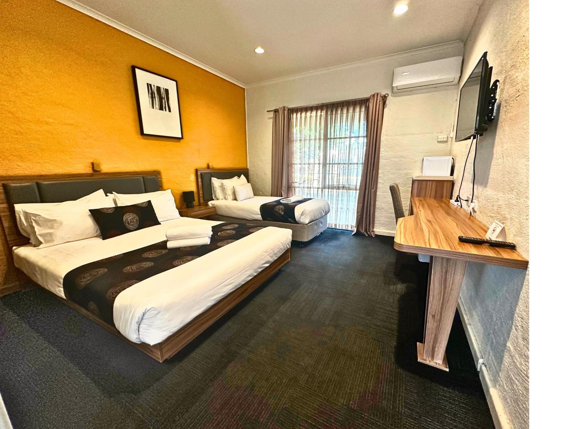 Greensborough Motel Melbourne Exterior photo