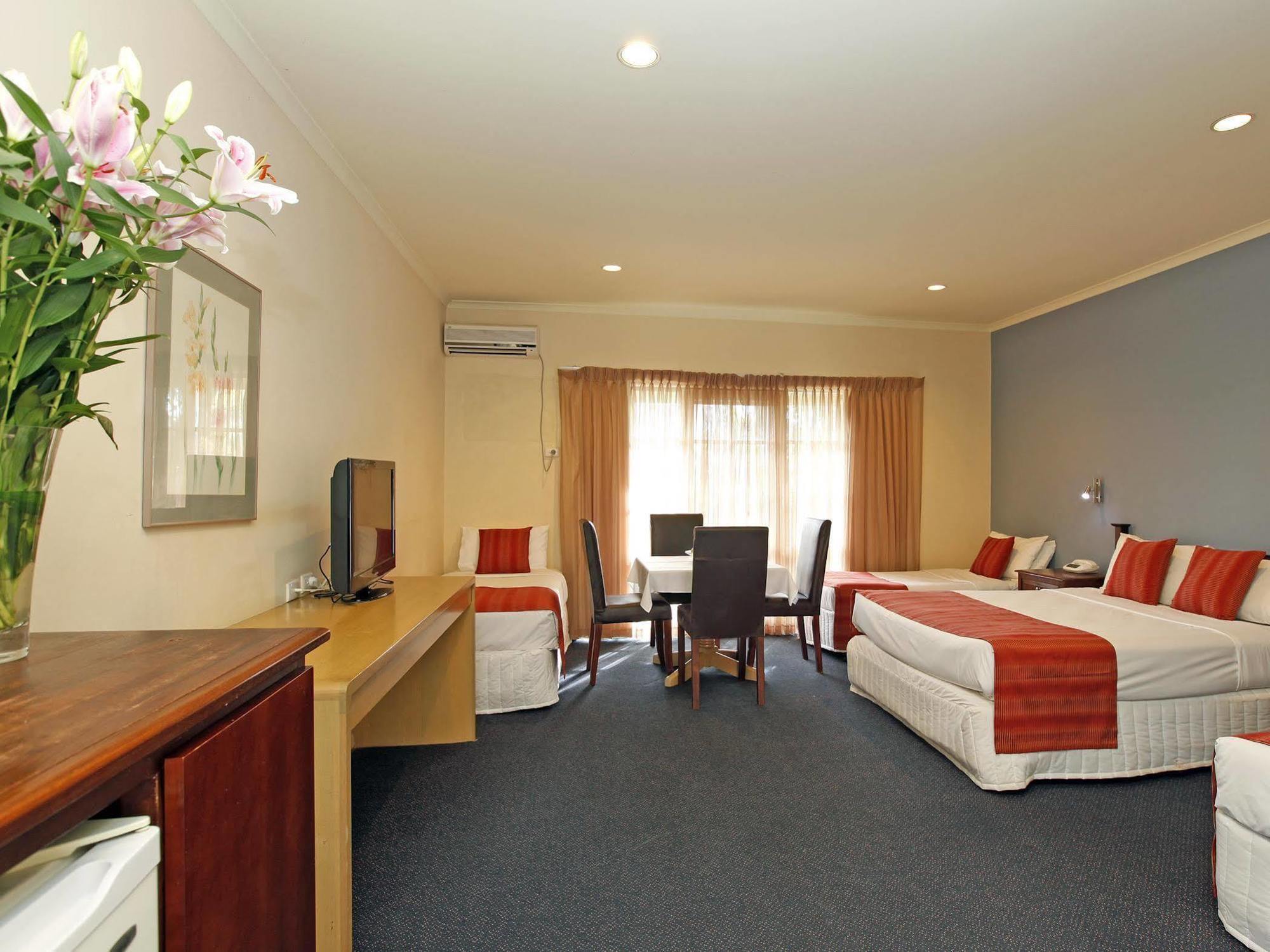 Greensborough Motel Melbourne Exterior photo